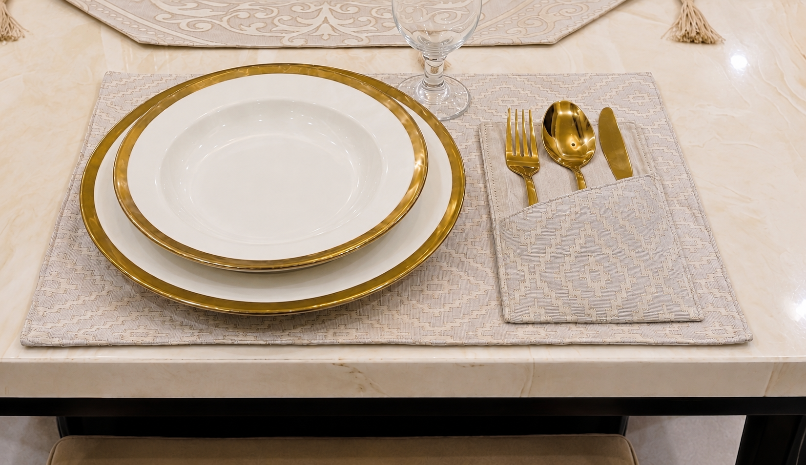 Dinning Mats | Ivory Royale  Runners Mats – Art 010